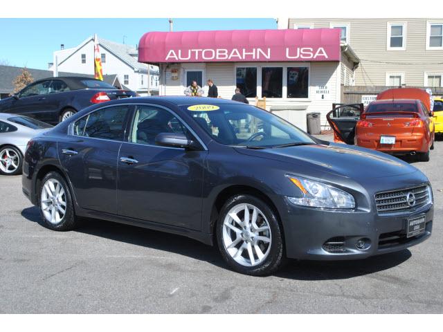 Photo of 2009 Nissan Maxima