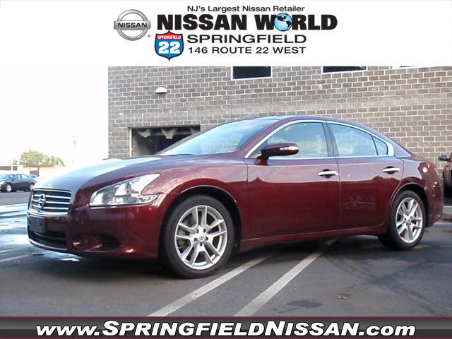 Photo of 2009 Nissan Maxima