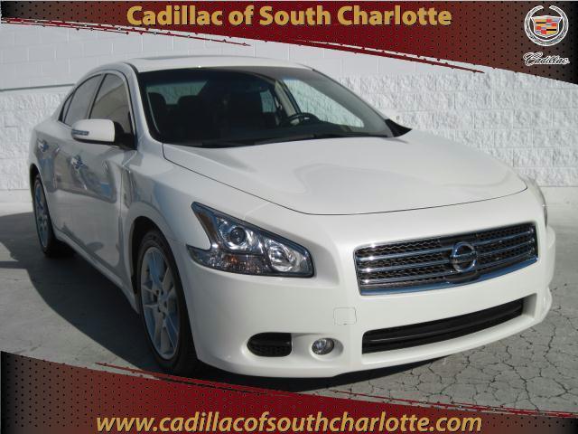 Photo of 2009 Nissan Maxima