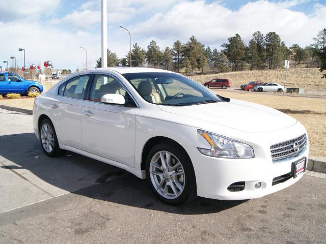Photo of 2009 Nissan Maxima