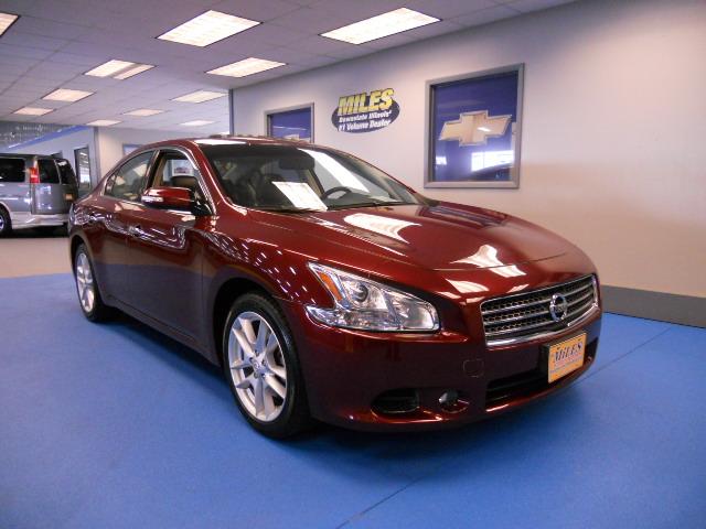 Photo of 2009 Nissan Maxima