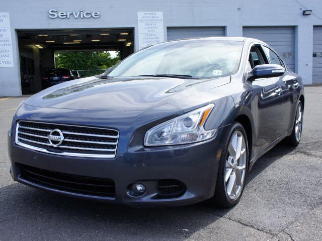 Photo of 2010 Nissan Maxima