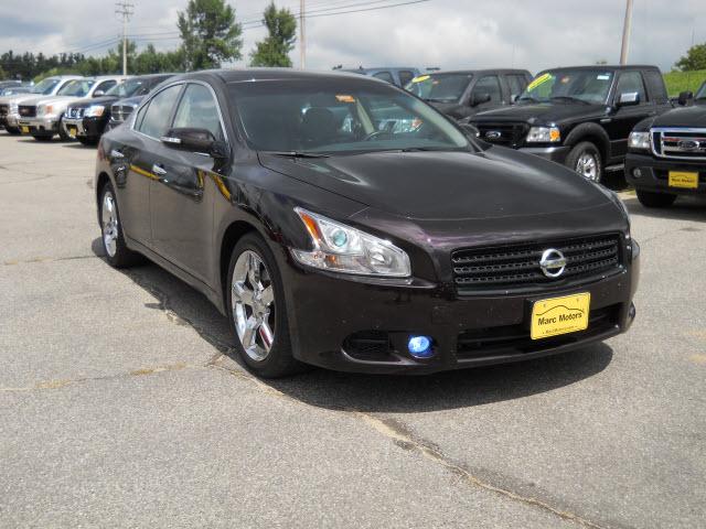 Photo of 2010 Nissan Maxima