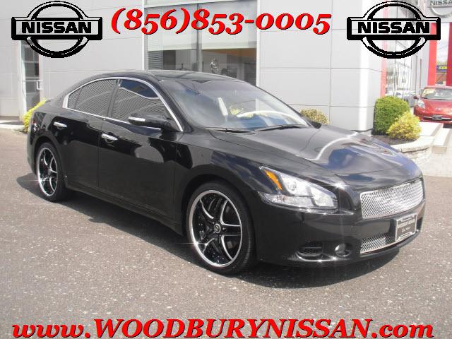 Photo of 2011 Nissan Maxima