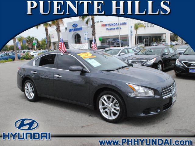 Photo of 2011 Nissan Maxima