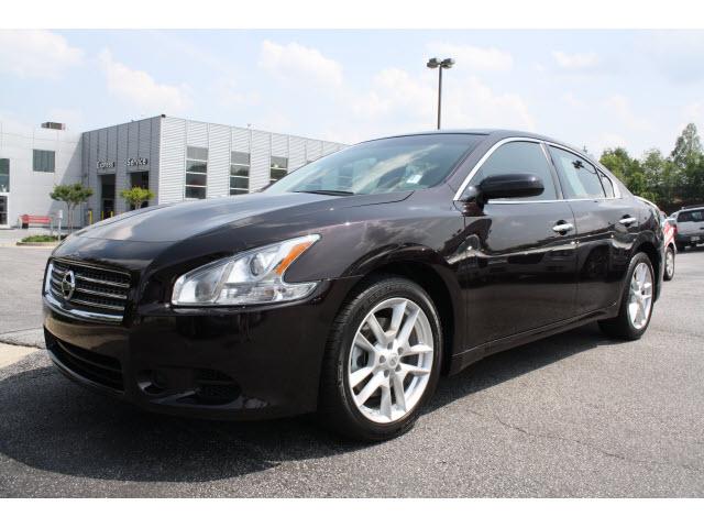 Photo of 2011 Nissan Maxima