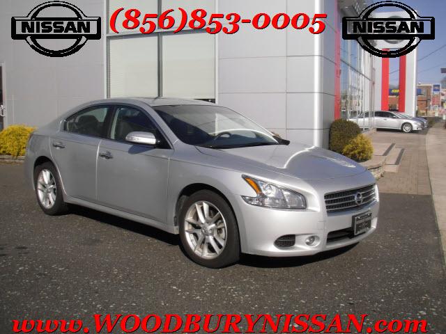 Photo of 2011 Nissan Maxima