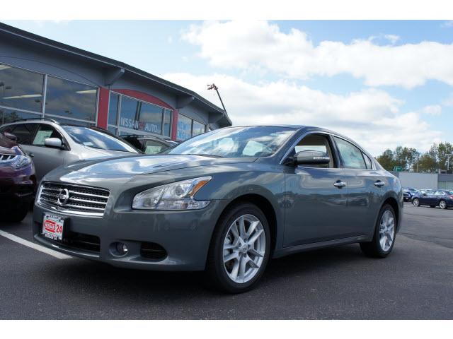 Photo of 2011 Nissan Maxima