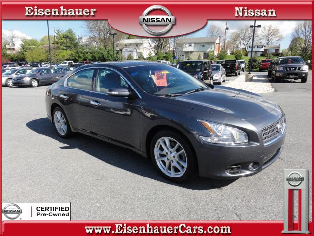 Photo of 2010 Nissan Maxima