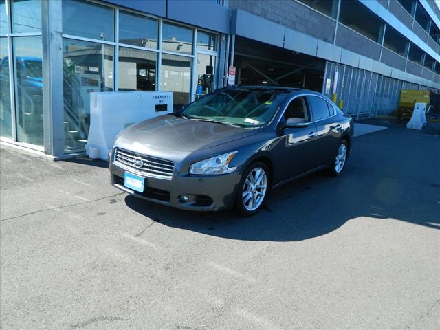 Photo of 2010 Nissan Maxima