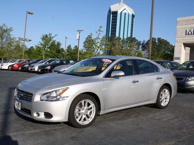 Photo of 2011 Nissan Maxima