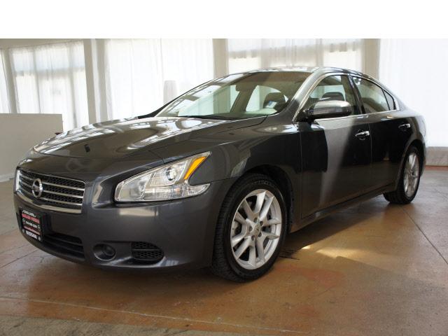 Photo of 2011 Nissan Maxima