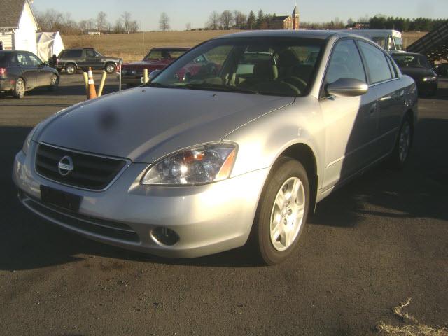 Photo of 2003 Nissan Altima