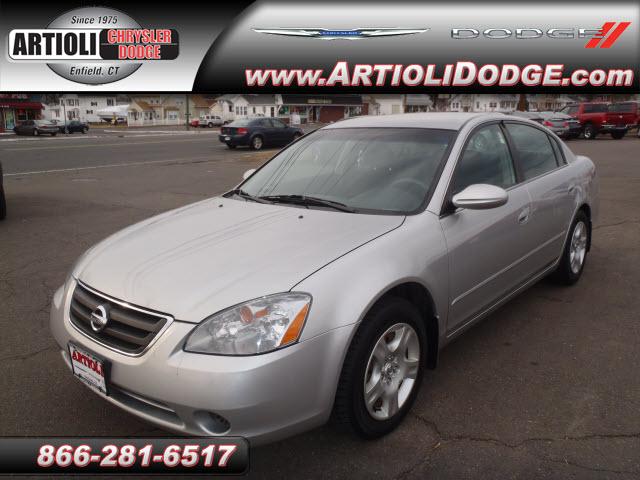 Photo of 2004 Nissan Altima