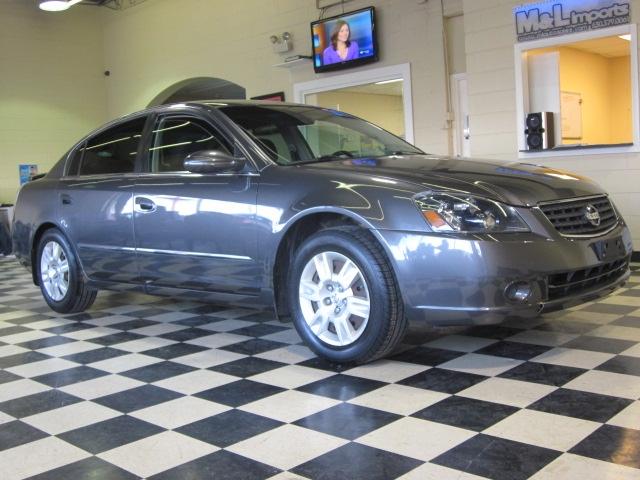Photo of 2005 Nissan Altima