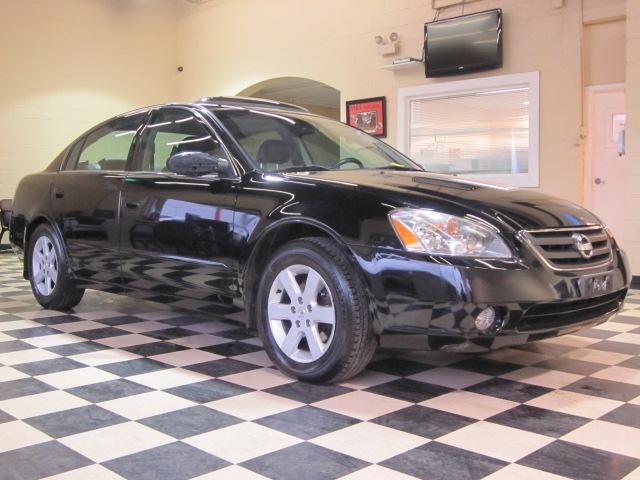 Photo of 2004 Nissan Altima