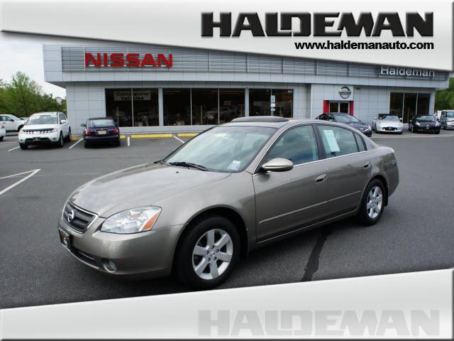 Photo of 2003 Nissan Altima
