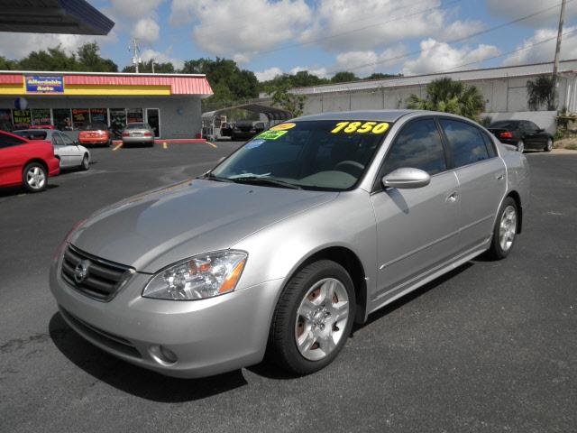 Photo of 2002 Nissan Altima