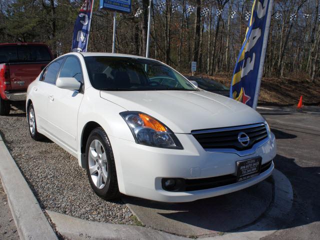 Photo of 2007 Nissan Altima