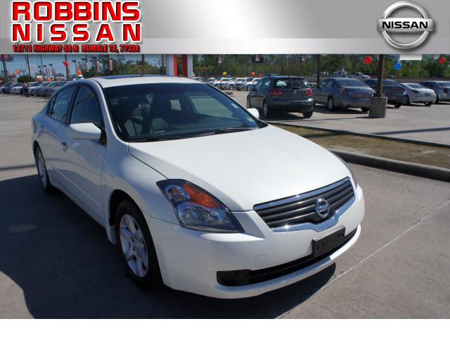 Photo of 2009 Nissan Altima