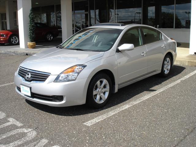 Photo of 2009 Nissan Altima