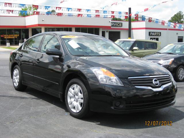 Photo of 2009 Nissan Altima