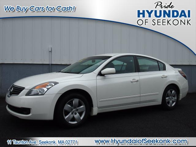 Photo of 2007 Nissan Altima