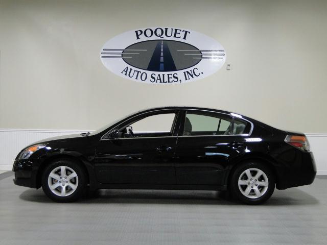 Photo of 2009 Nissan Altima