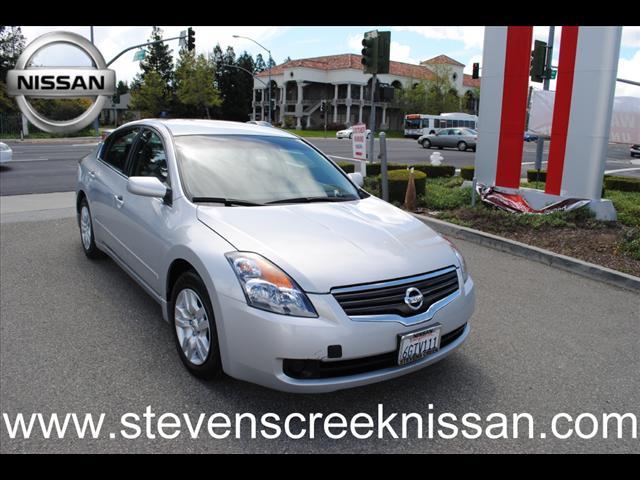Photo of 2009 Nissan Altima