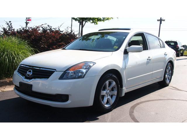 Photo of 2008 Nissan Altima