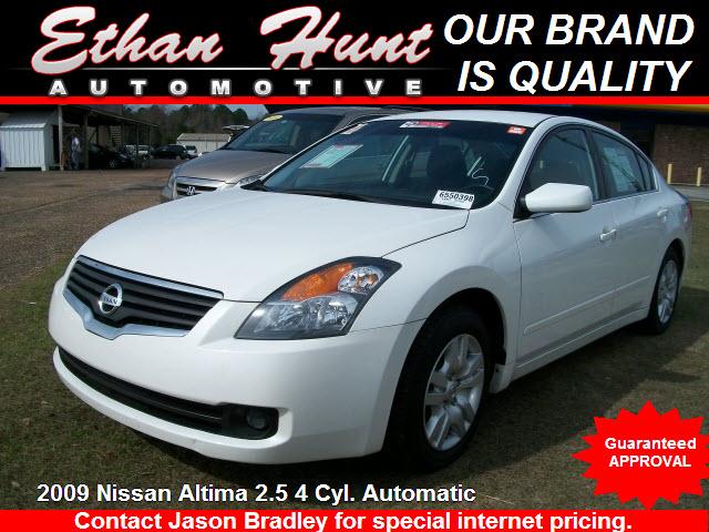 Photo of 2009 Nissan Altima