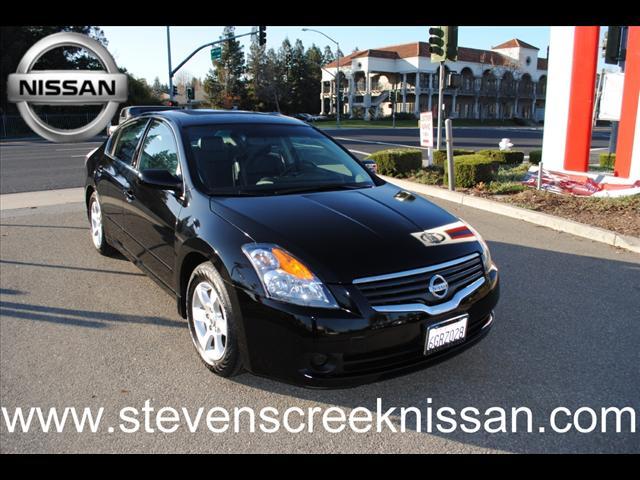 Photo of 2009 Nissan Altima