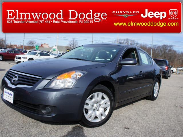 Photo of 2009 Nissan Altima