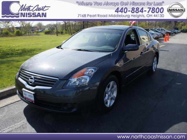 Photo of 2009 Nissan Altima
