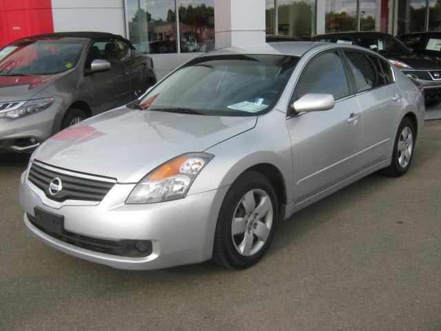 Photo of 2008 Nissan Altima