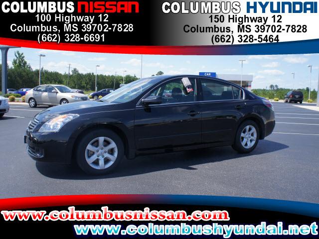 Photo of 2009 Nissan Altima