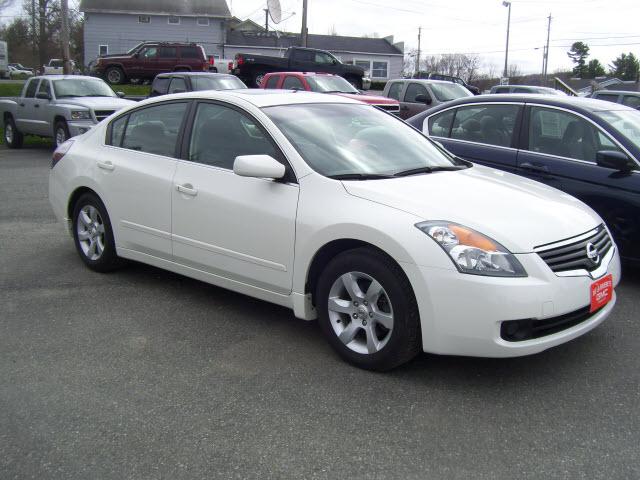 Photo of 2008 Nissan Altima