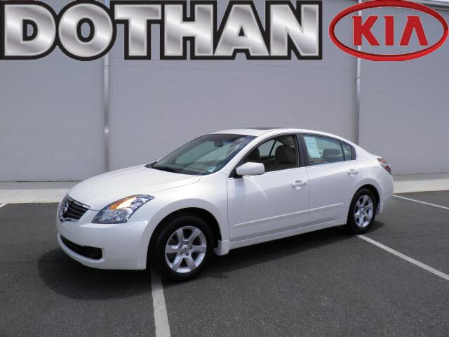 Photo of 2009 Nissan Altima
