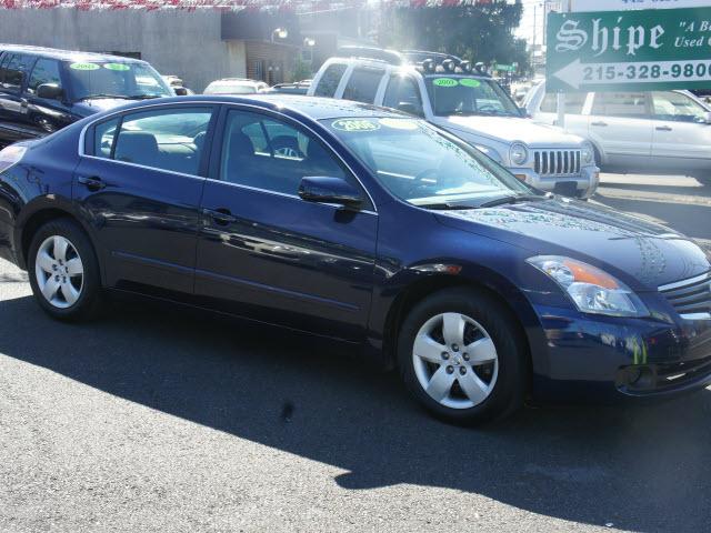 Photo of 2008 Nissan Altima