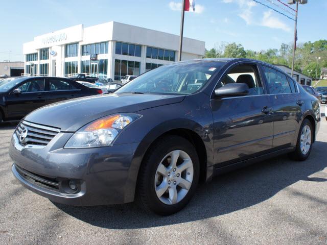 Photo of 2009 Nissan Altima