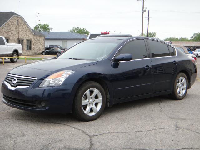 Photo of 2008 Nissan Altima