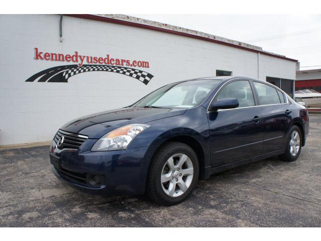 Photo of 2009 Nissan Altima