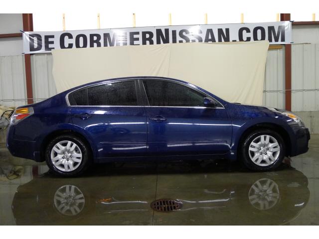 Photo of 2009 Nissan Altima