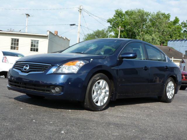 Photo of 2009 Nissan Altima