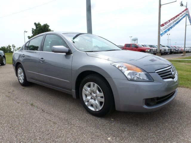 Photo of 2009 Nissan Altima