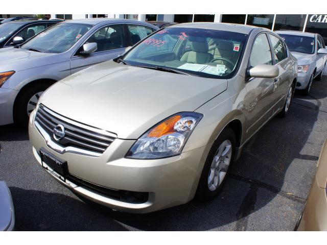 Photo of 2009 Nissan Altima
