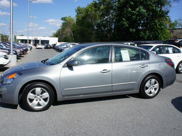 Photo of 2008 Nissan Altima