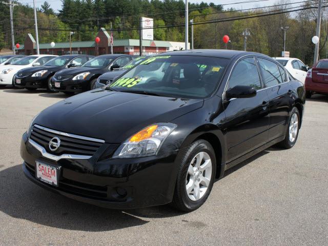 Photo of 2009 Nissan Altima