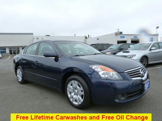 Photo of 2009 Nissan Altima