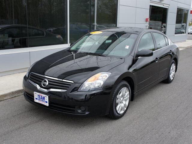 Photo of 2009 Nissan Altima